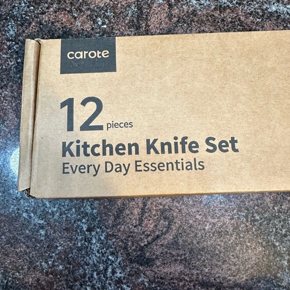 NIB Carote 12 piece knife set- patterned - Picture 9 of 9